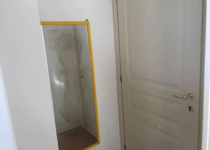 Lovely Independent Mini-Apartment In Central Rome